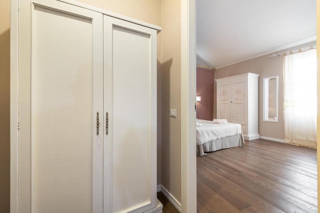 Promenade Boutique Rooms - City Centre 卡利亚里 外观 照片